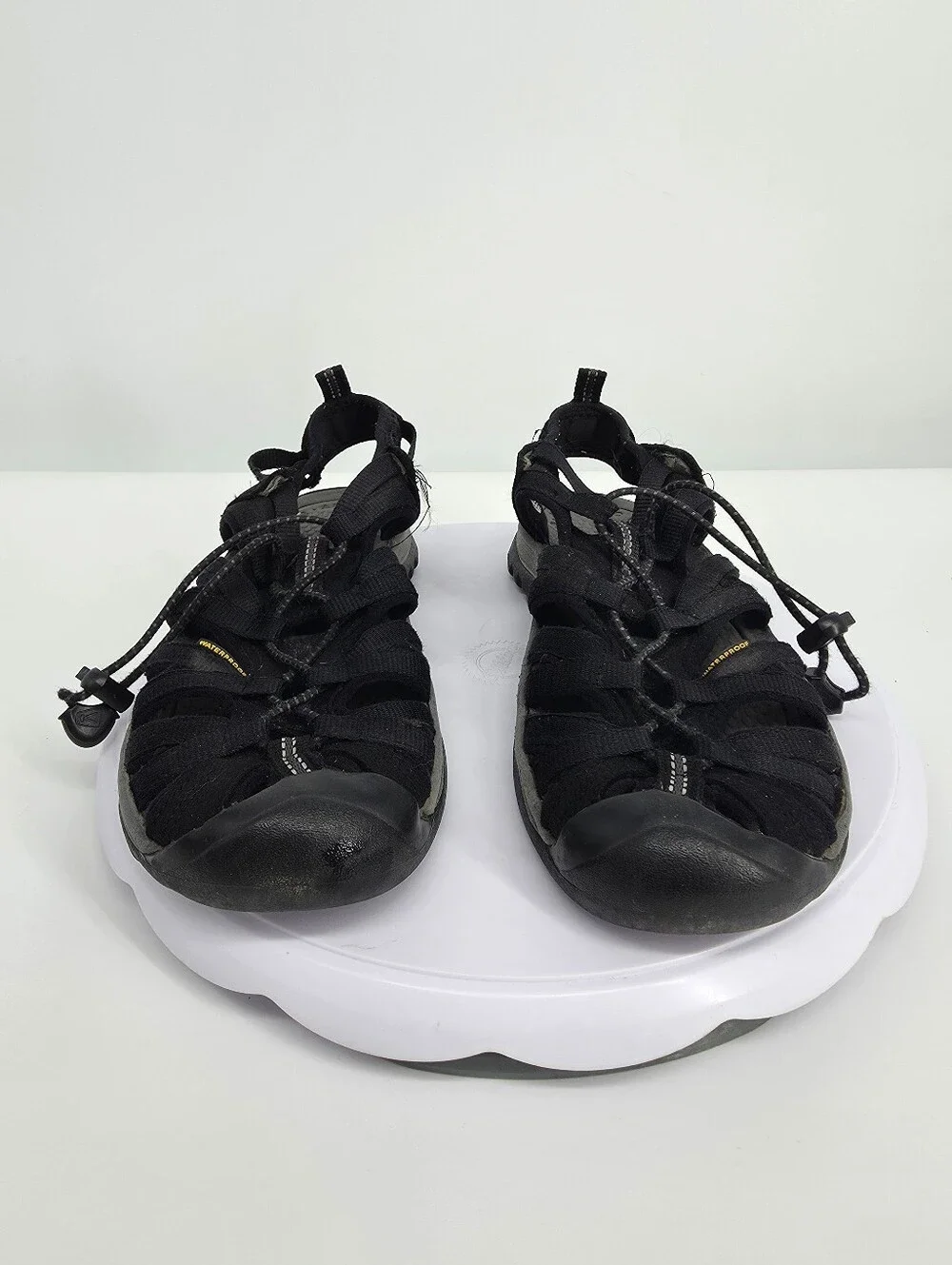 Keen whisper waterproof